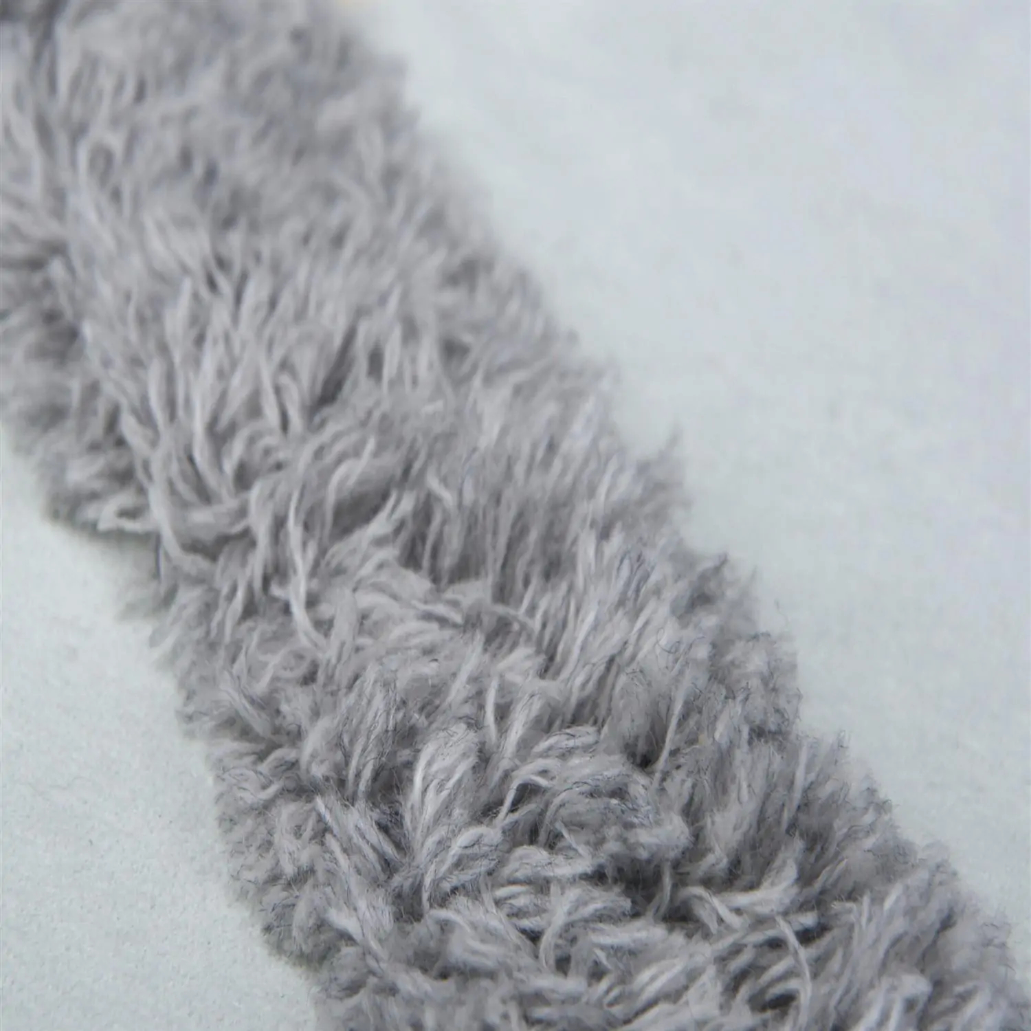Eggshell 1001 | Alcantara Anemone