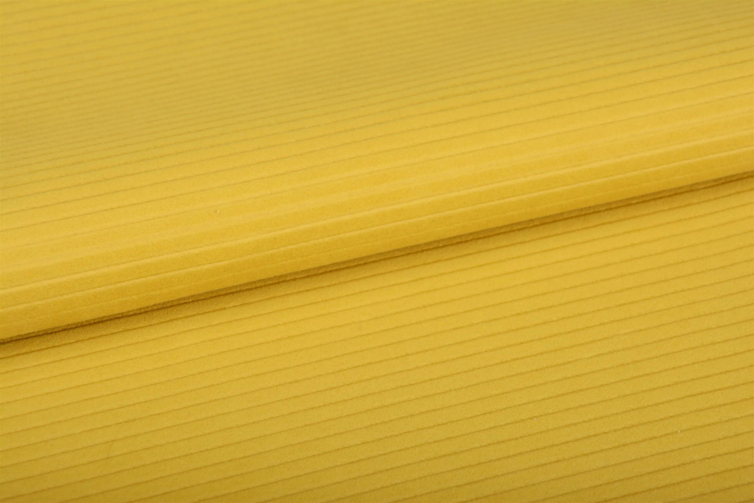 Gold 1153 | Alcantara Colorado Ficus