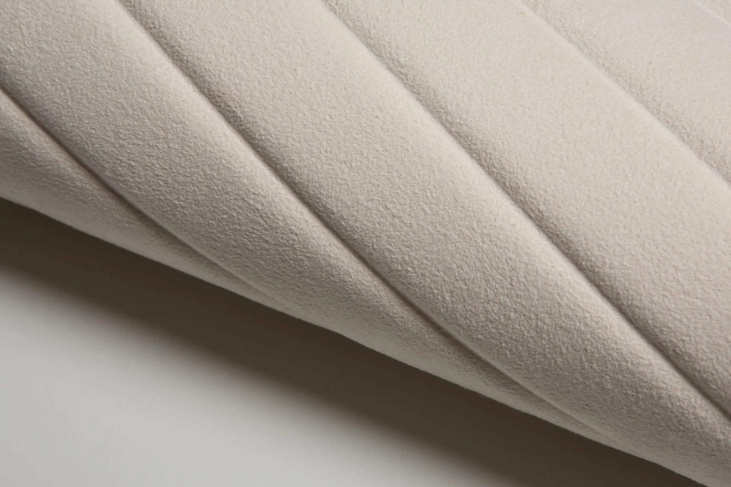 Gold 1153 | Alcantara Colorado Magnolia