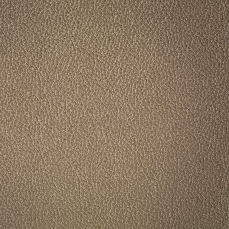 320