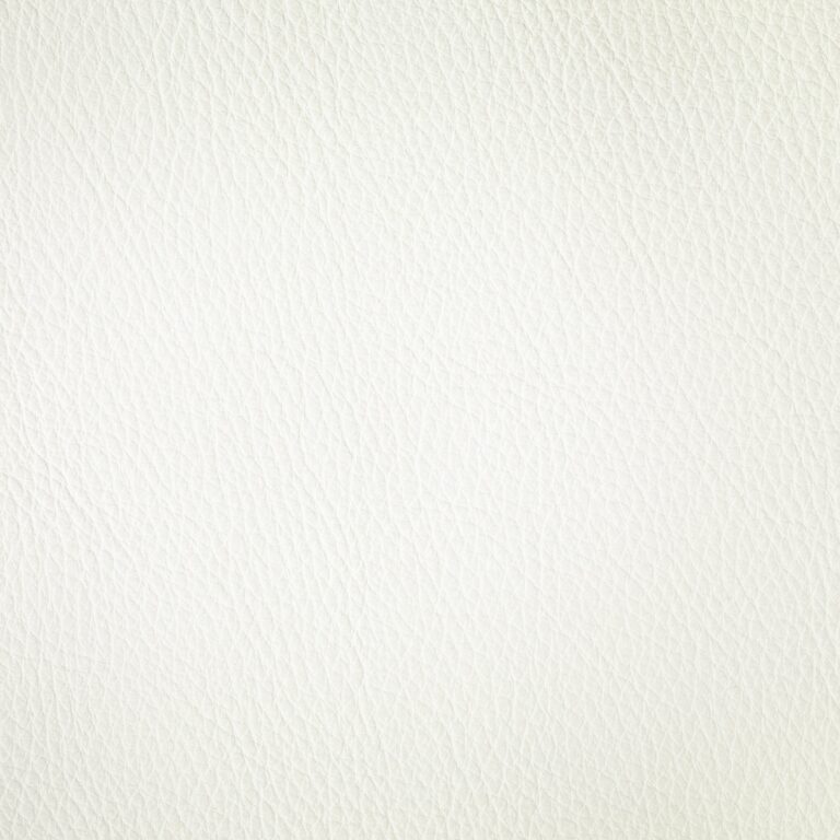 390
