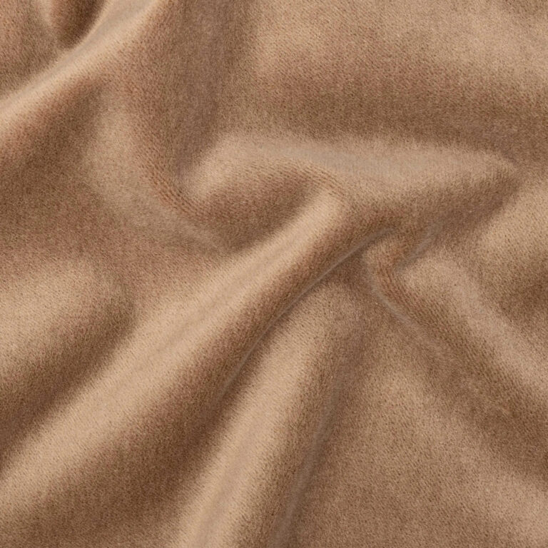 Camel 105