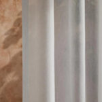 White 01 | Fumo