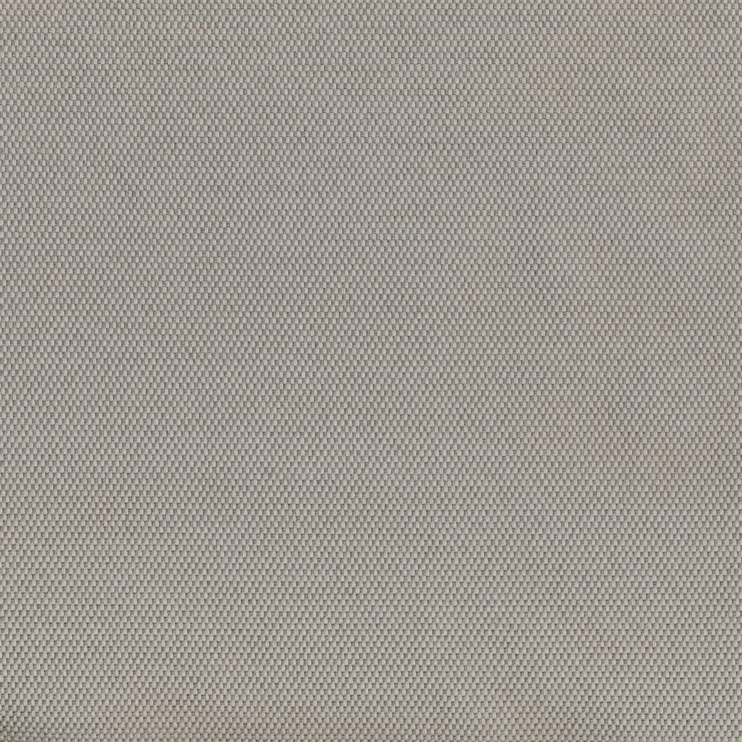 Grey 06 | Hillary