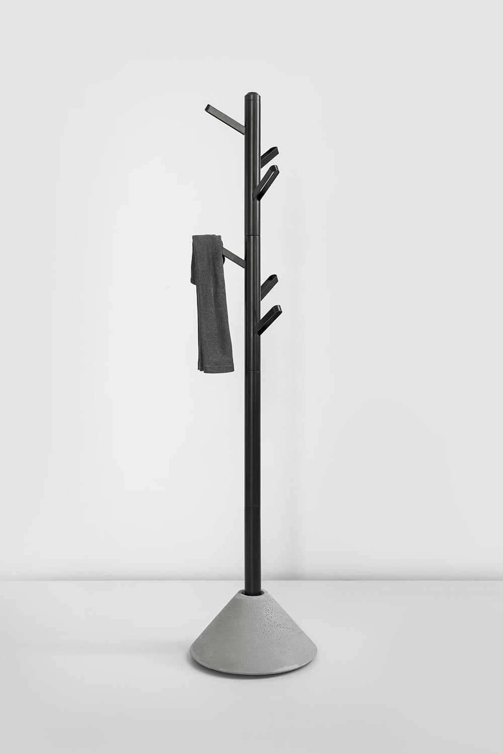 Coat Stand - Black | Coat Stand