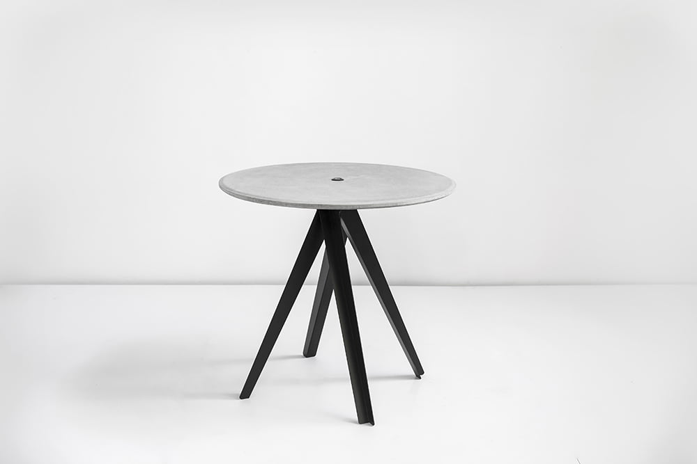 Table(Round) - Red | Cafe Tables