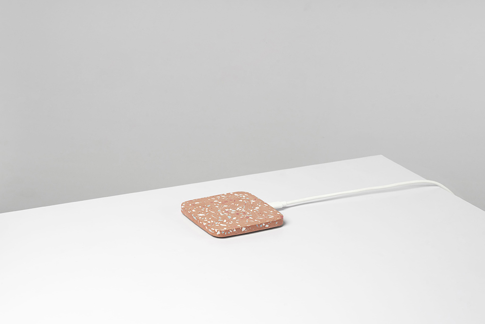 Wireless Charge - Orange | Decorative Accents