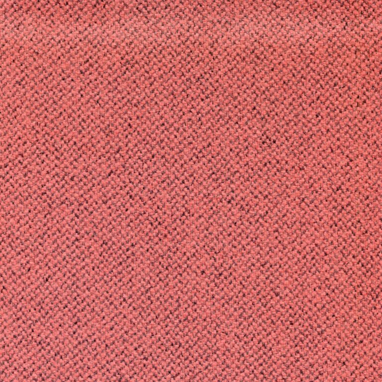 9157