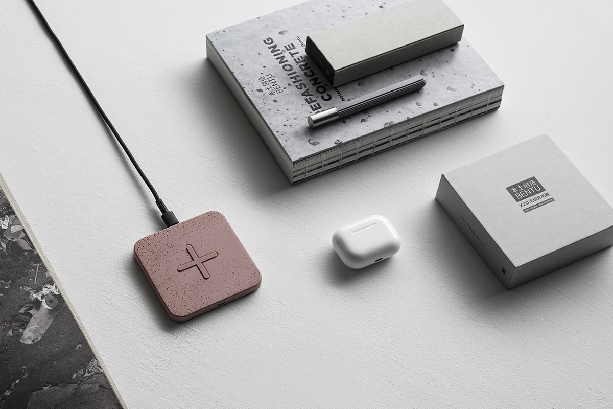Wireless Charge - Pink | Decorative Accents
