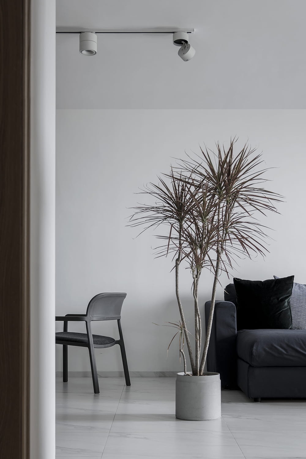Plant Pot 320 | Planters