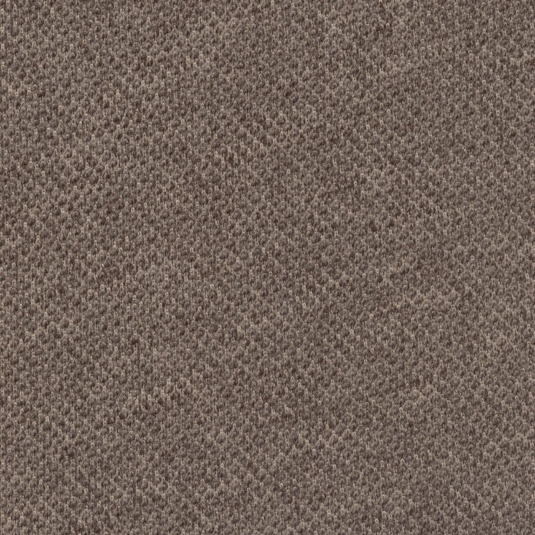 7560