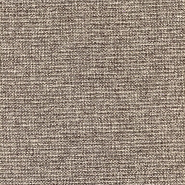 4560