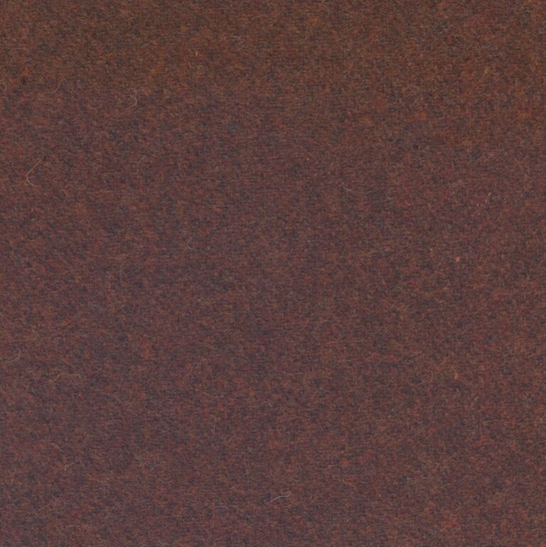 563