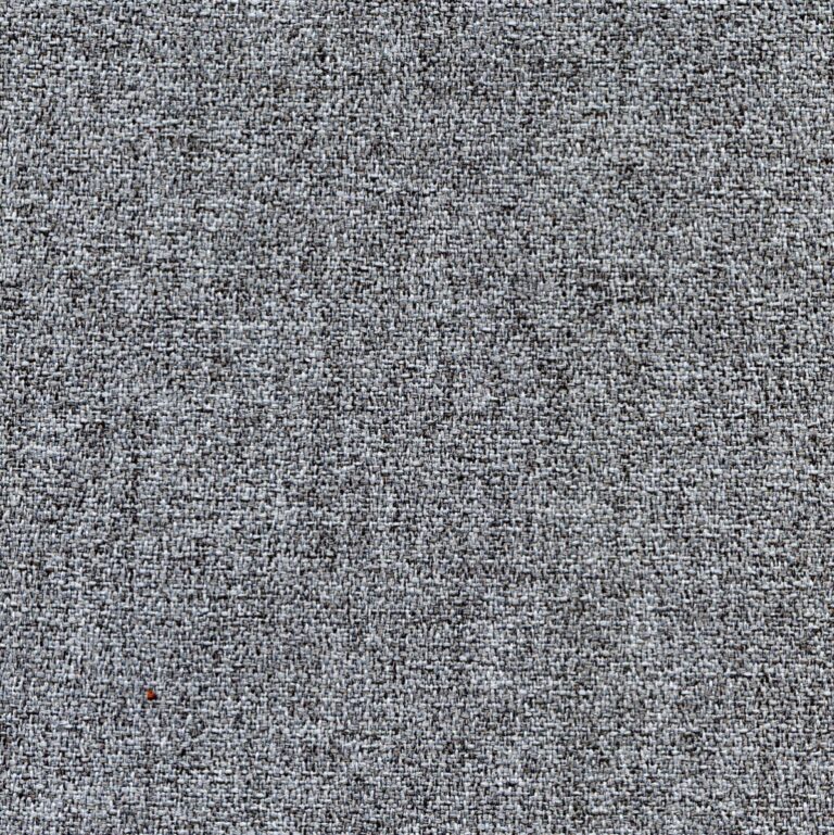 5601
