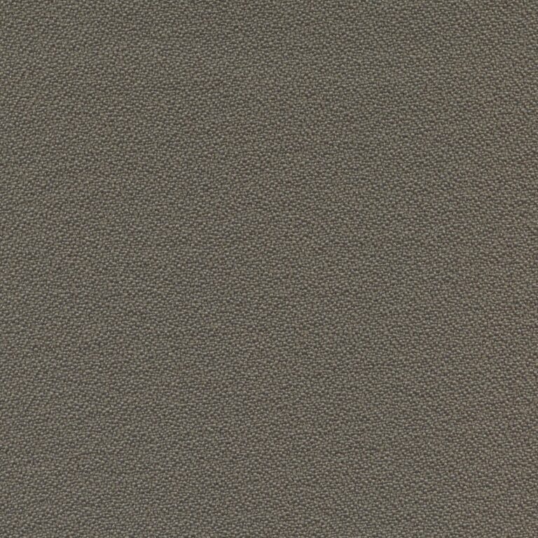 625
