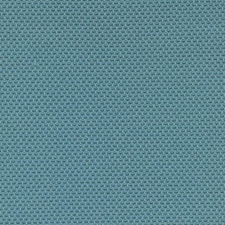 10487