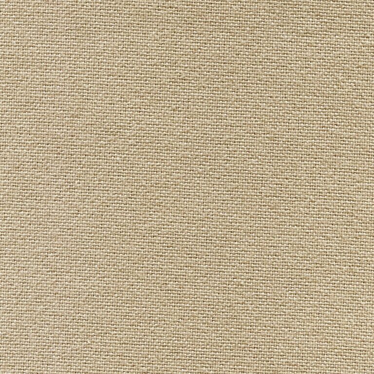 552
