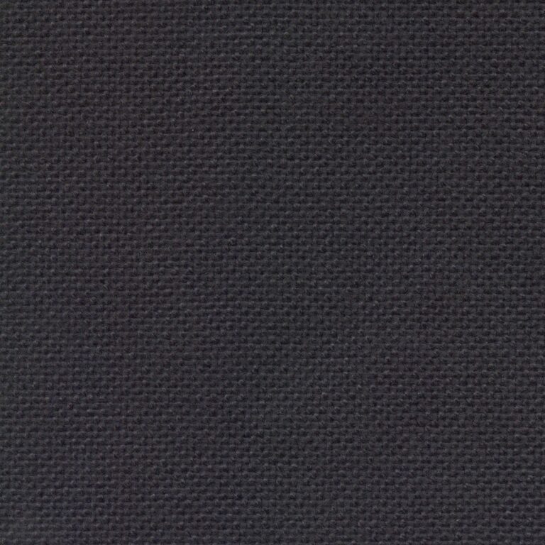 651