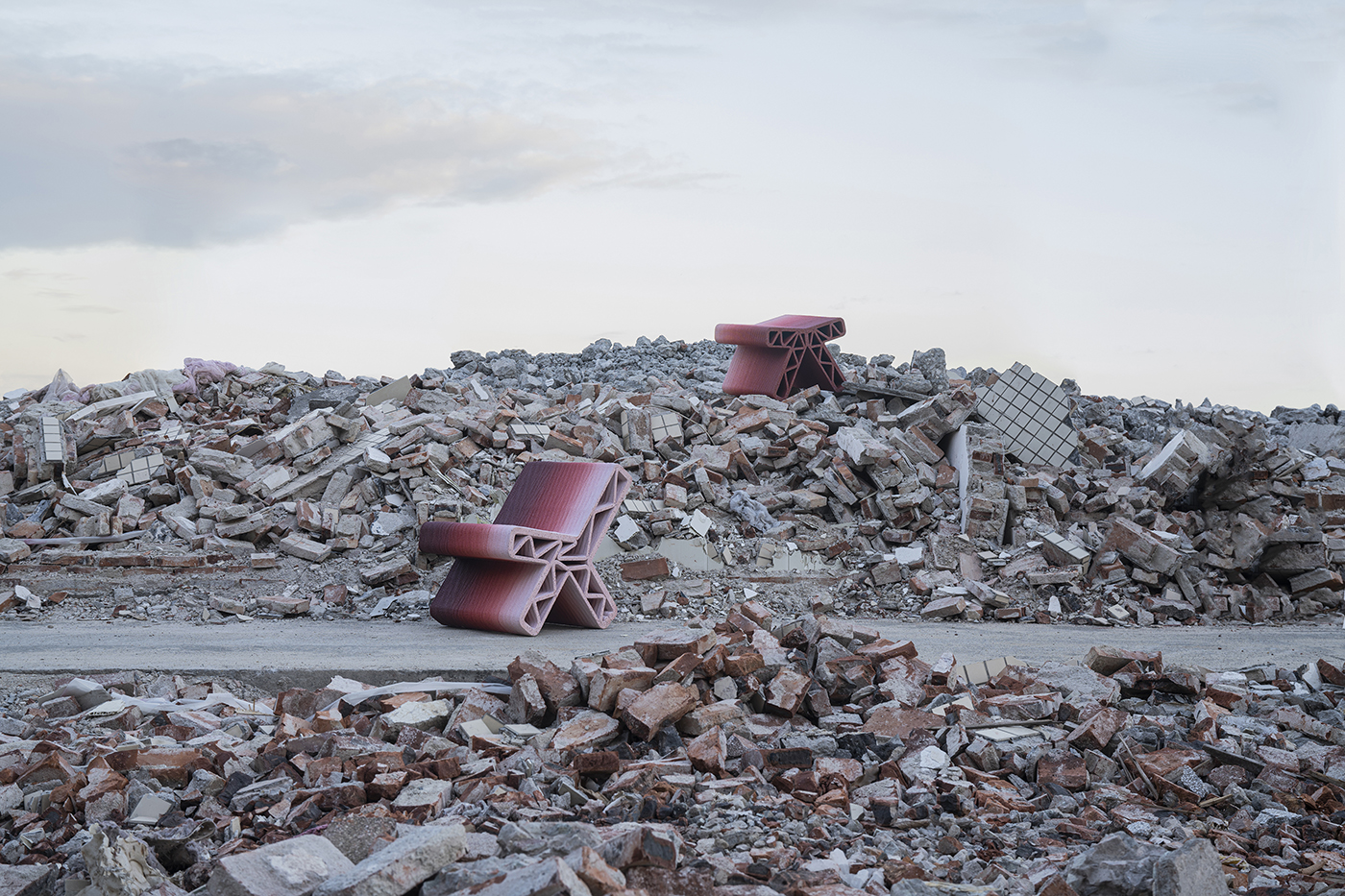 Recliner | Public