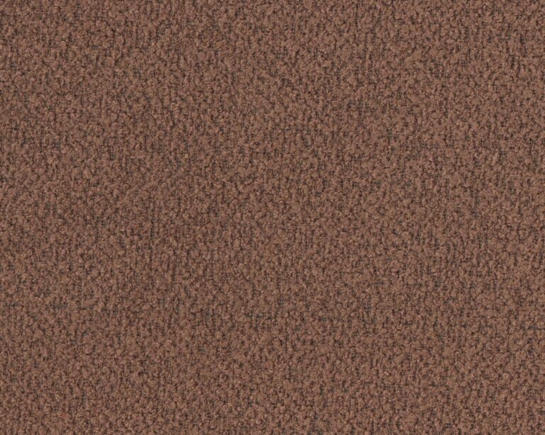 320