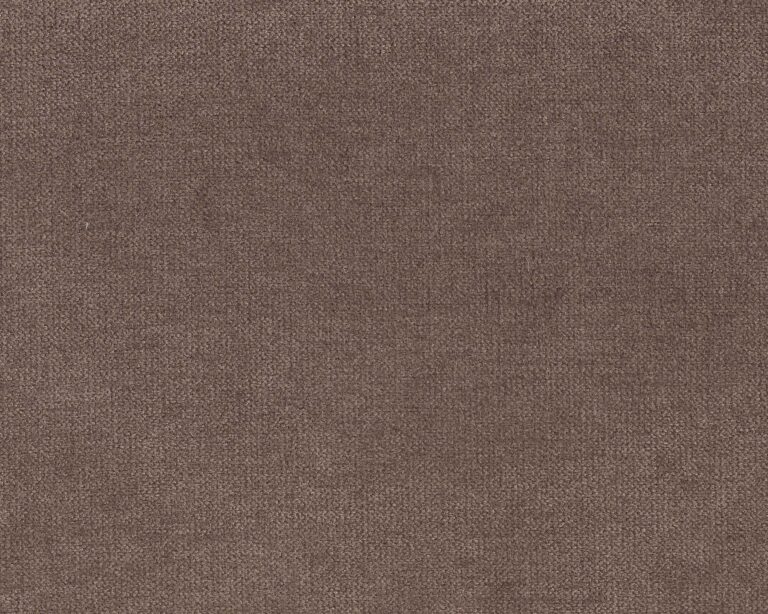 320