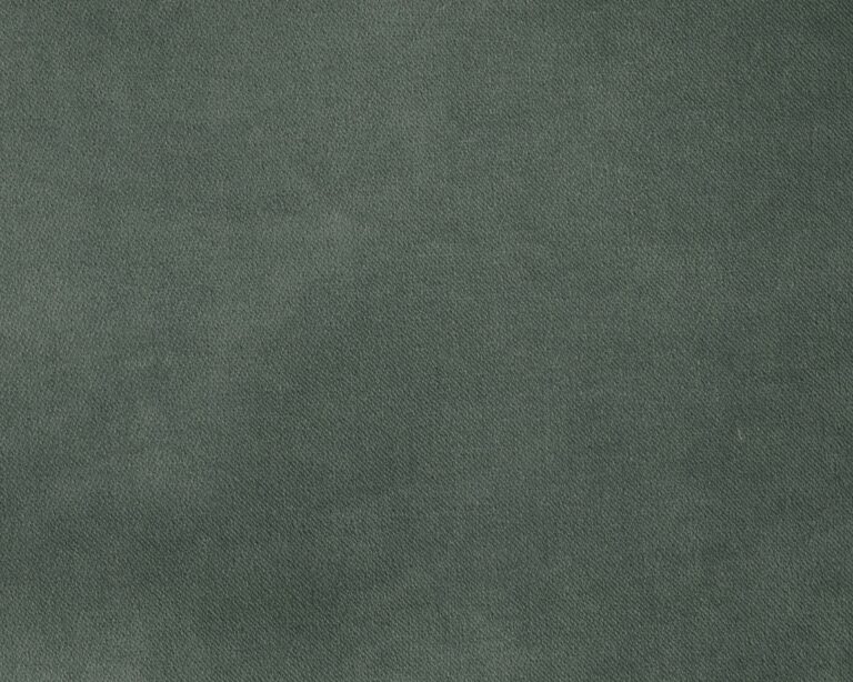 424