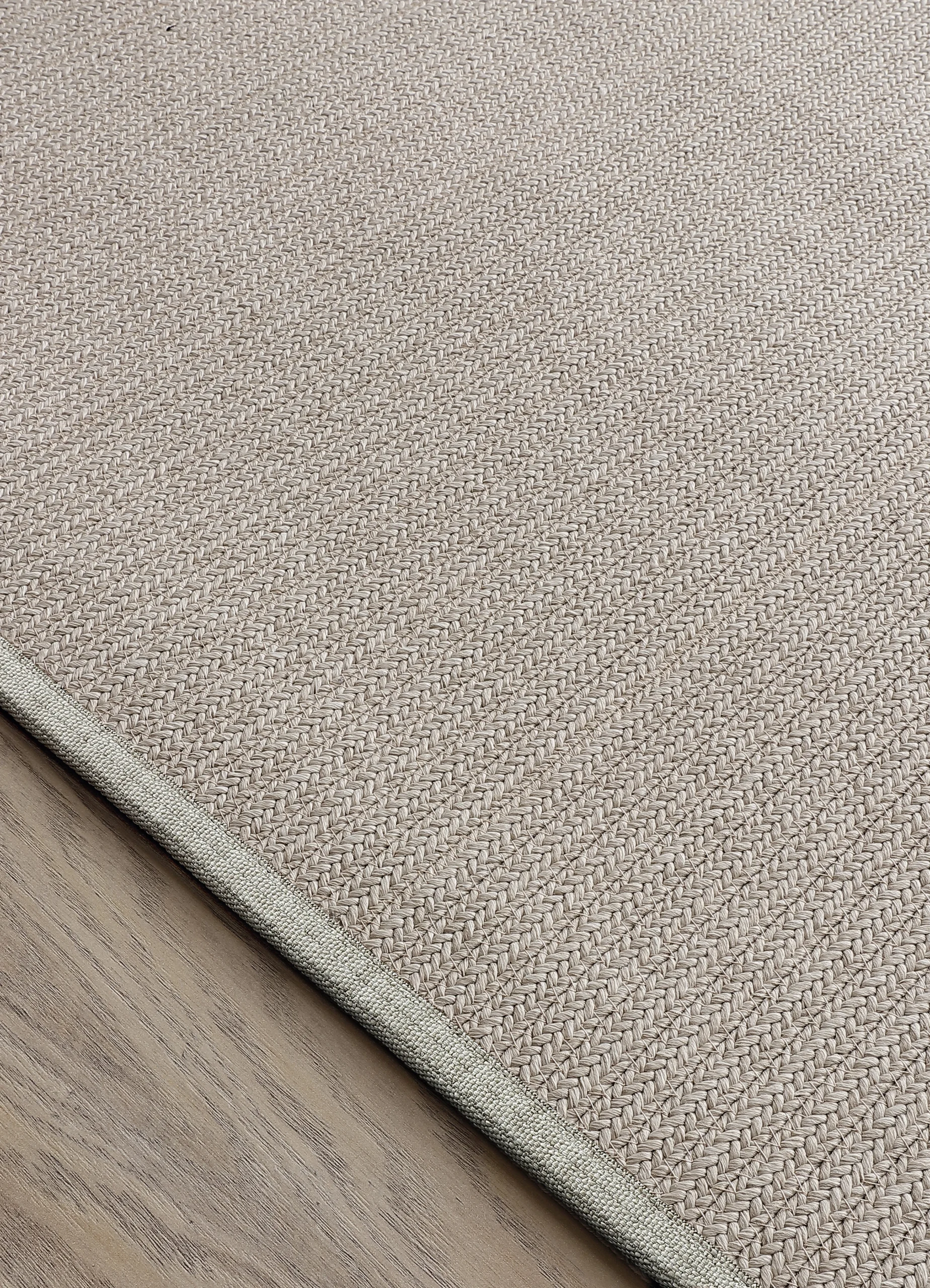 Braided Rug - Ribbon Edges | Rectangular & Square Rugs