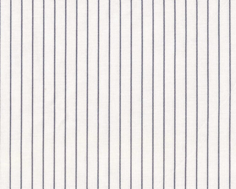 523