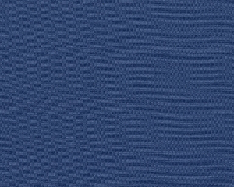 560