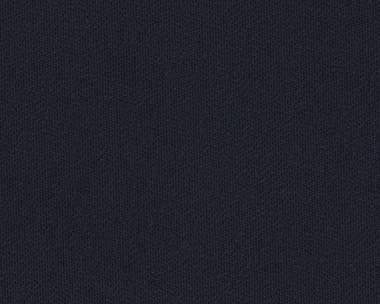 560