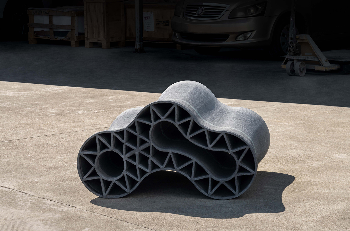 Recliner | Public