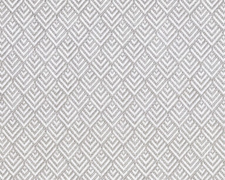 617