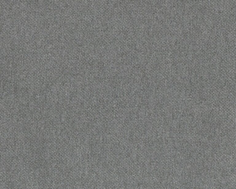 640