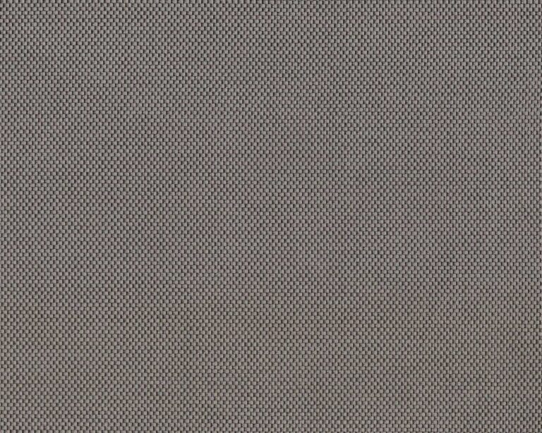 657
