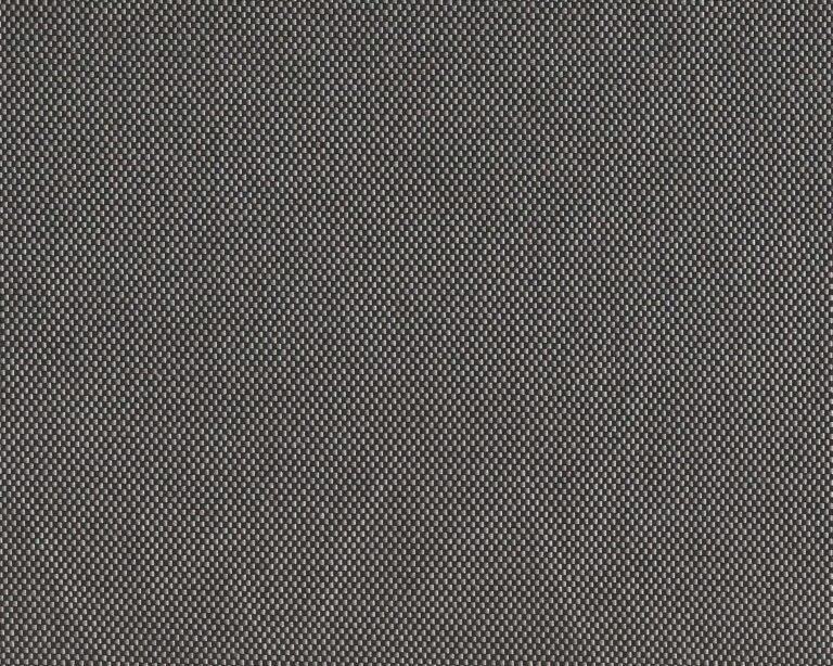689