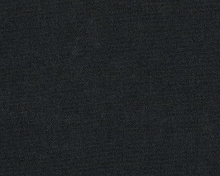 690