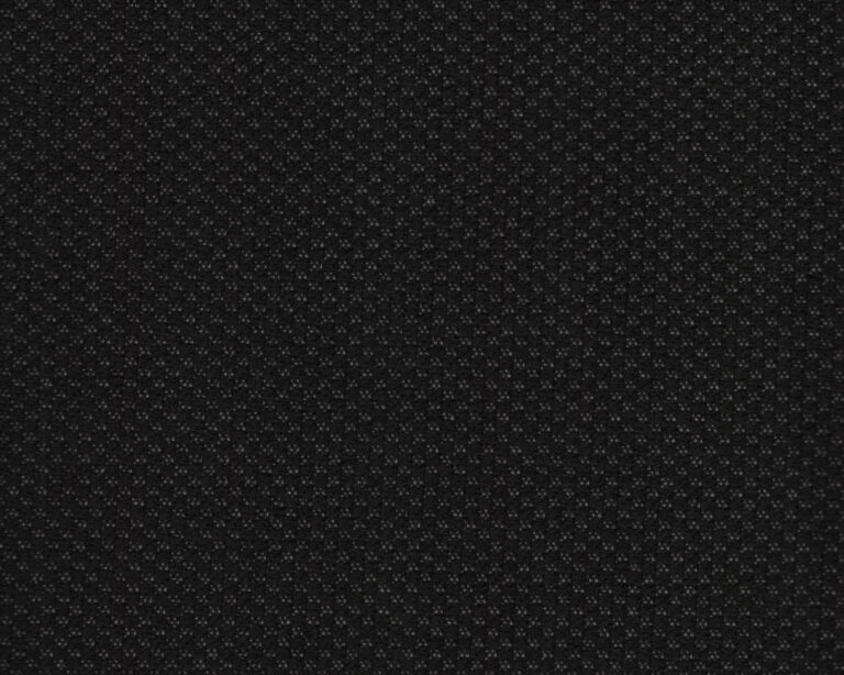 690