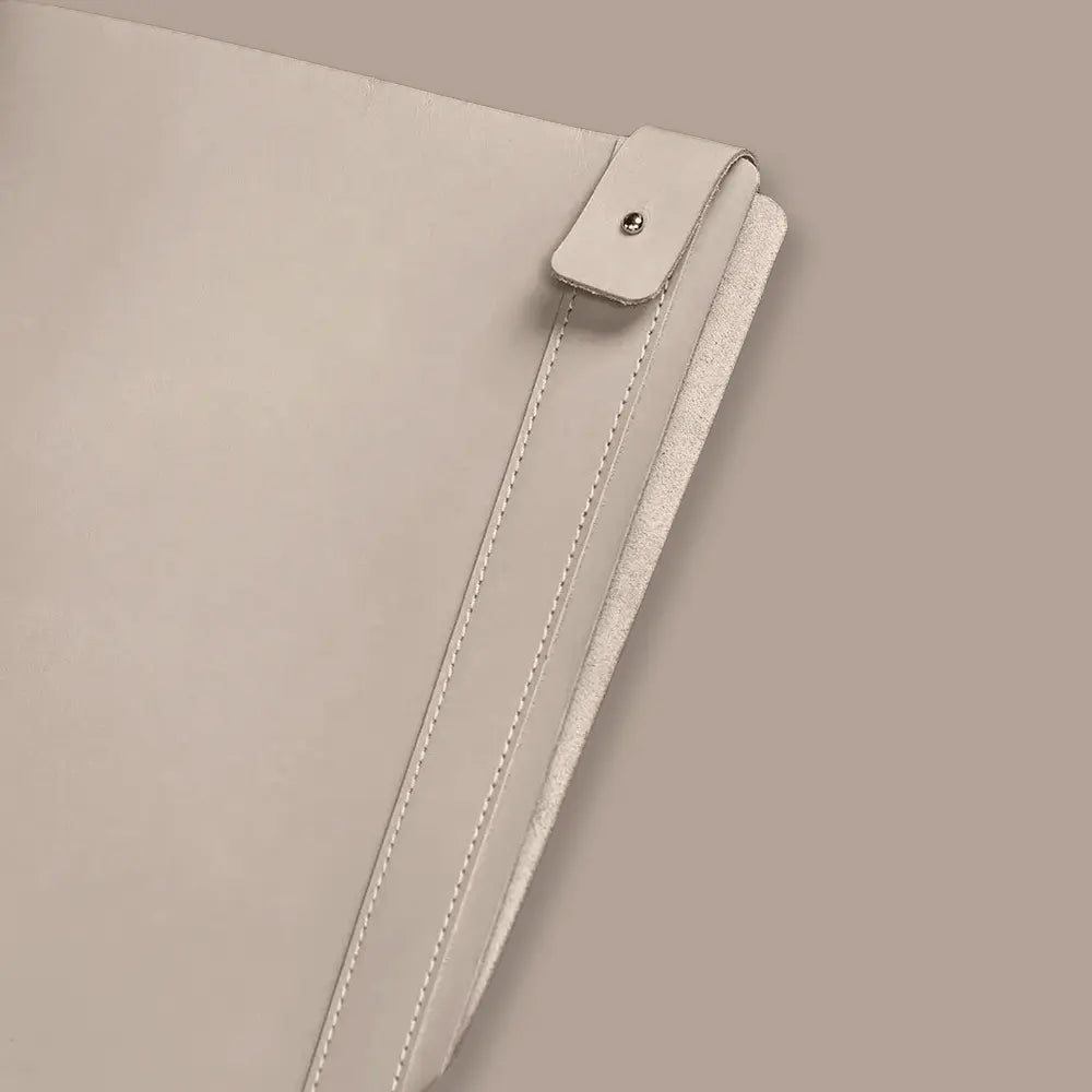 Leather - French Grey (Capri) | HORECA