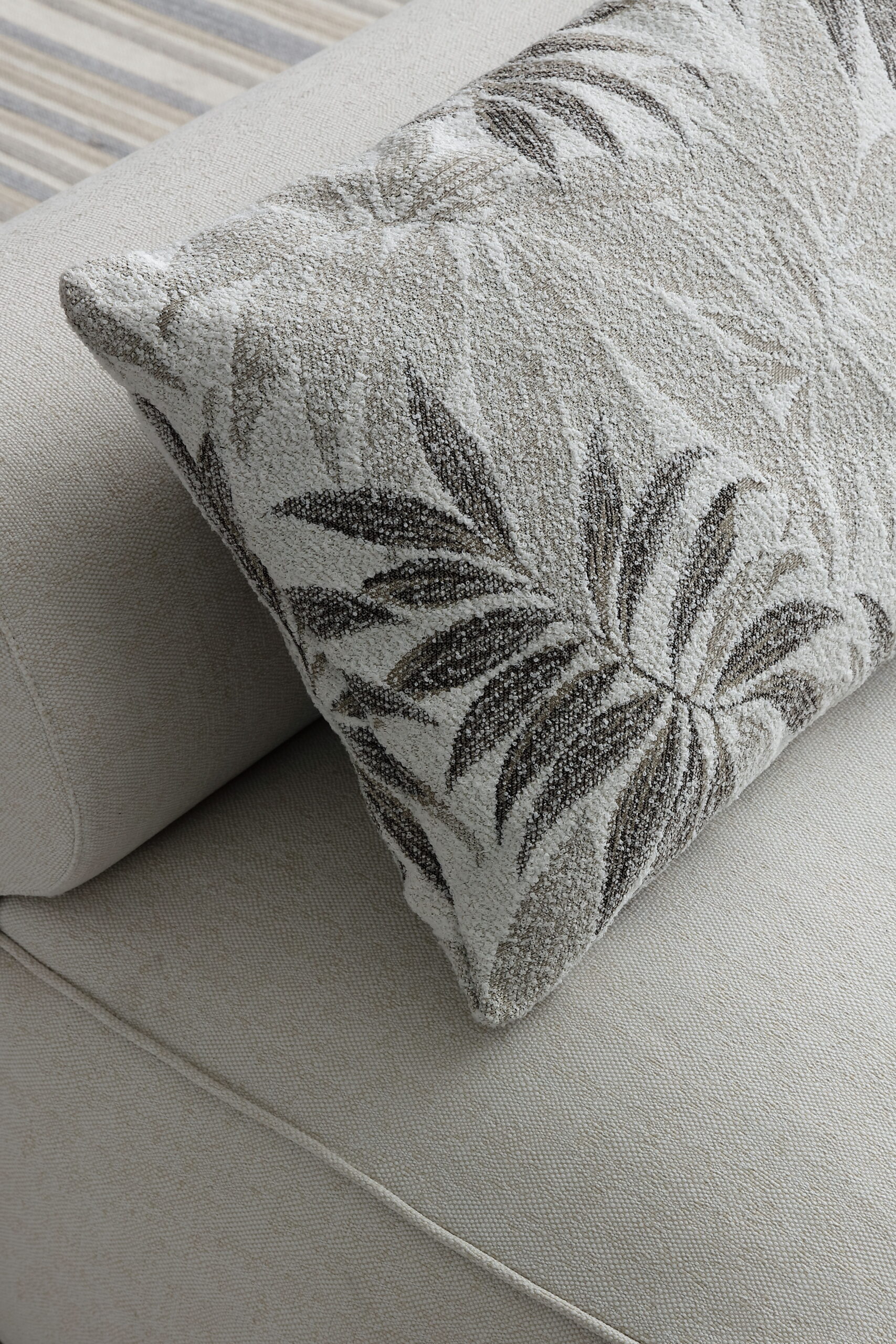 Cushion | Cushions