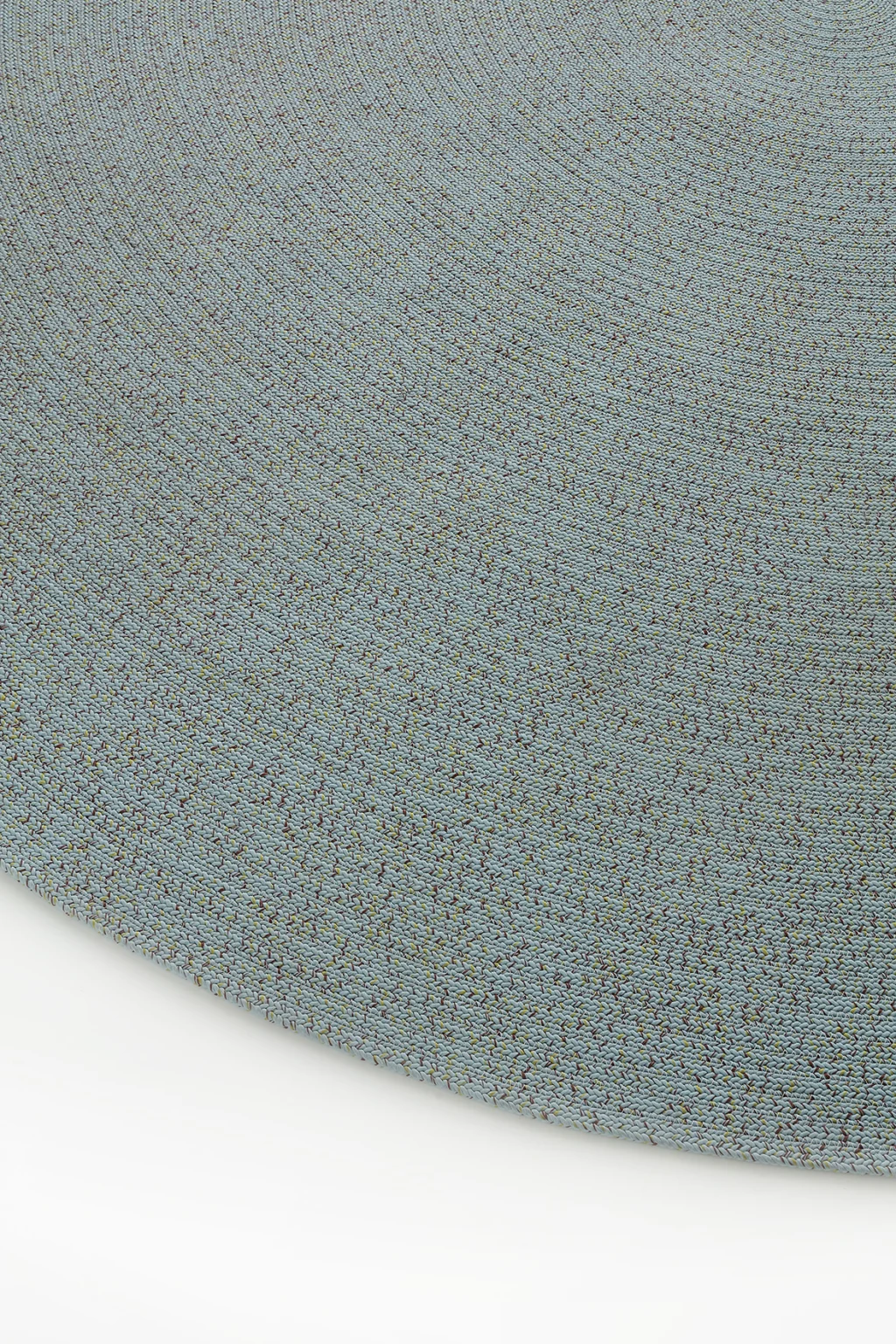 Braided Edges | Round Rugs