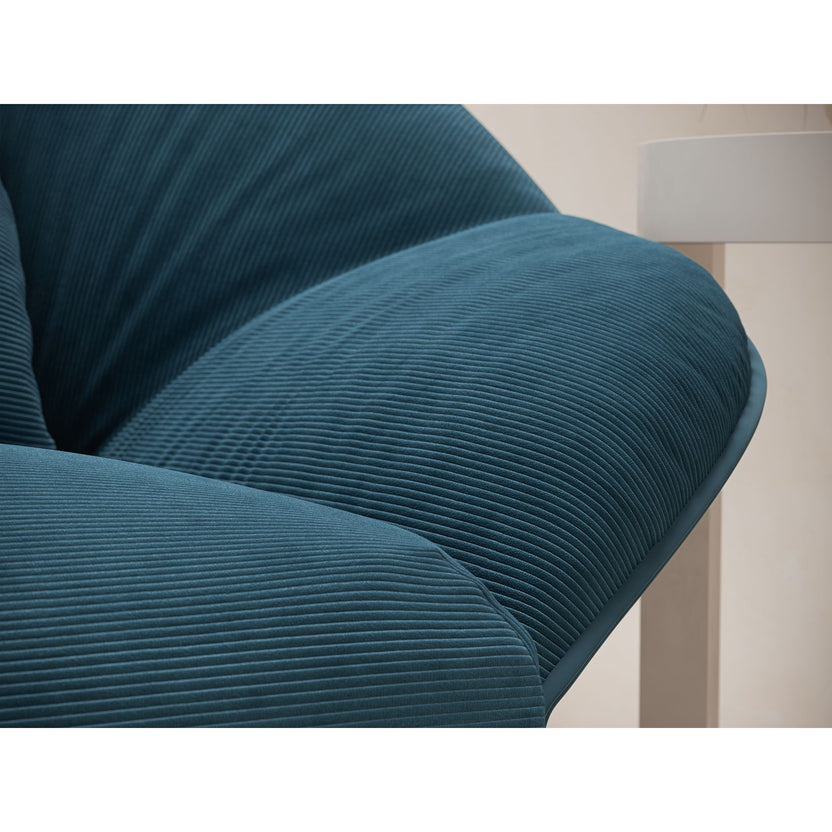 Navy | Scala