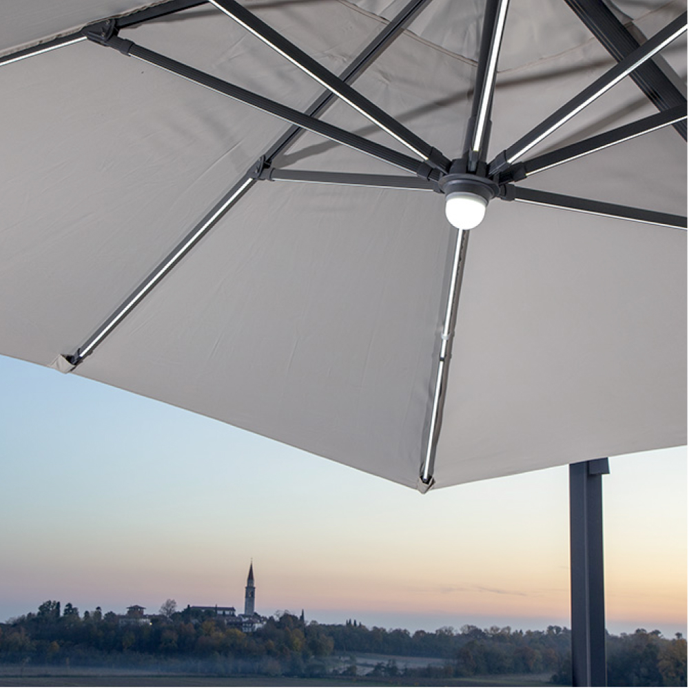 Light Umbrella | Parasols