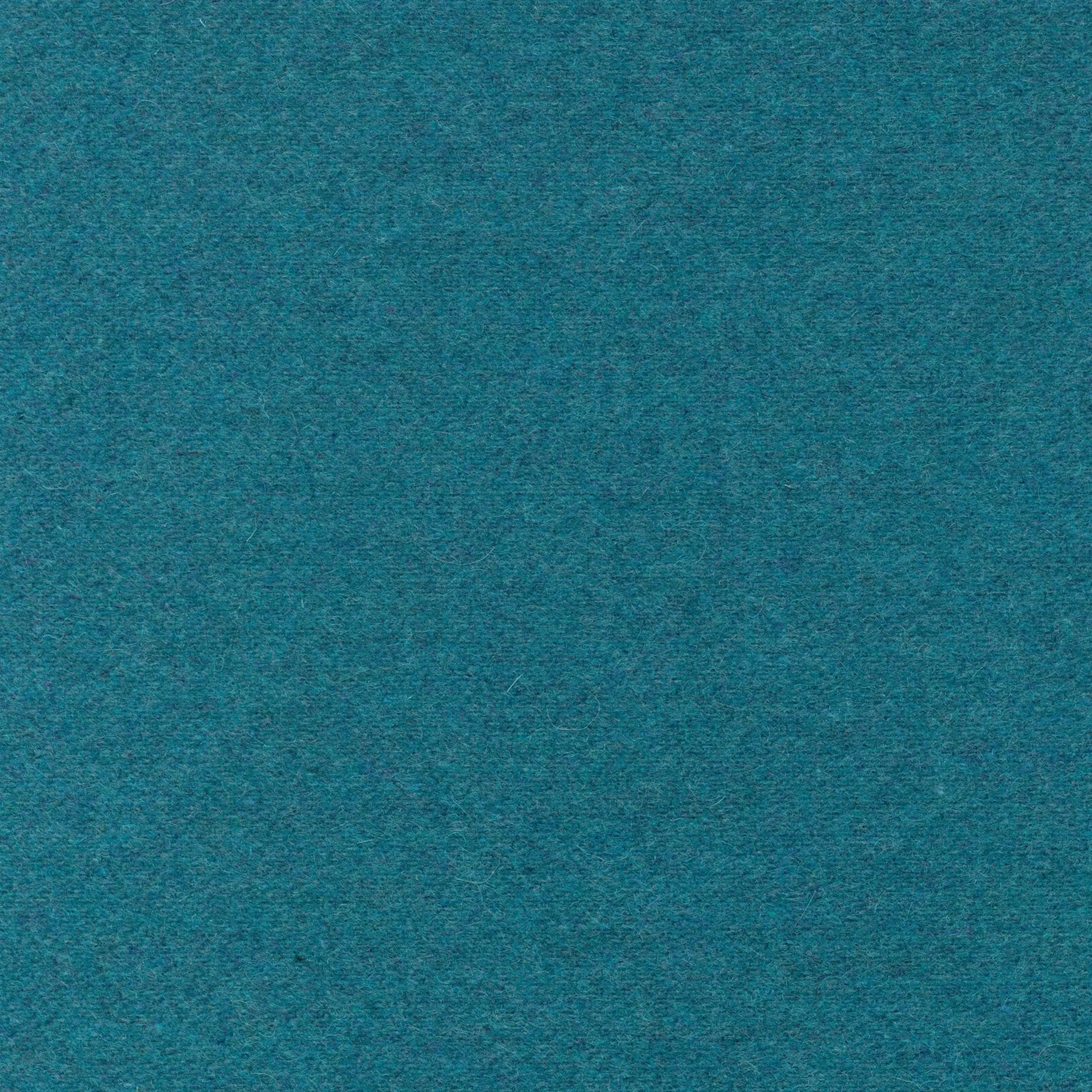 Emerald 18 | Wool