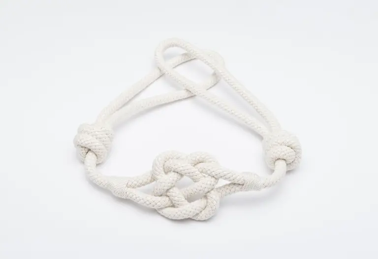 Looped Tieback LT.0094