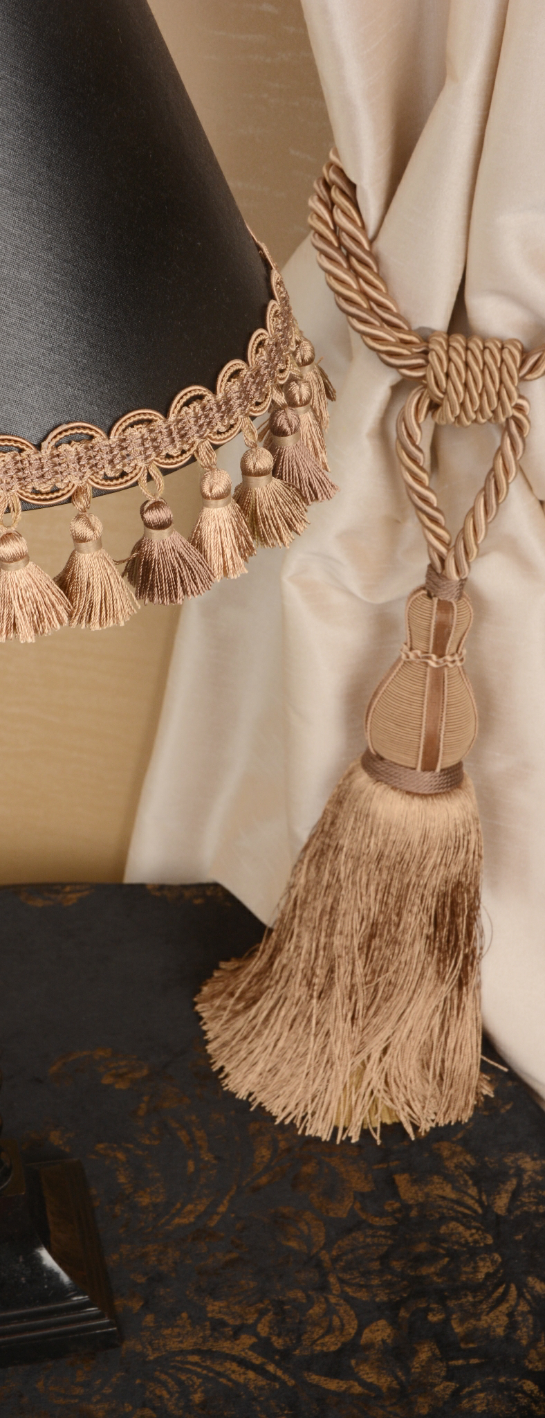 Linen 1441 | Braids & Ribbons