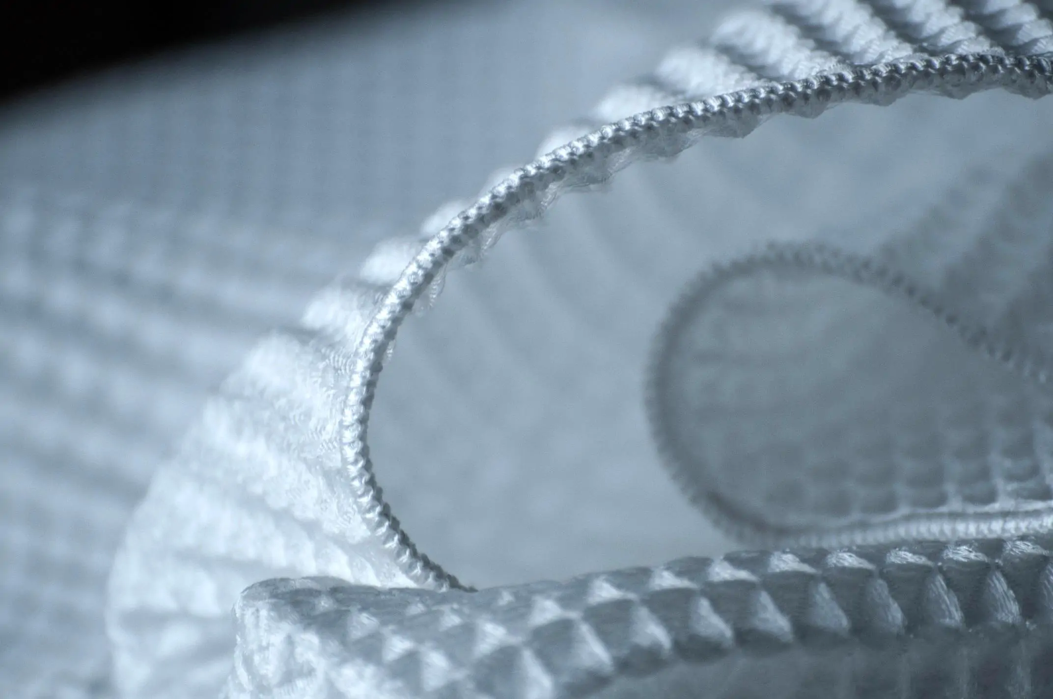 White | Safir