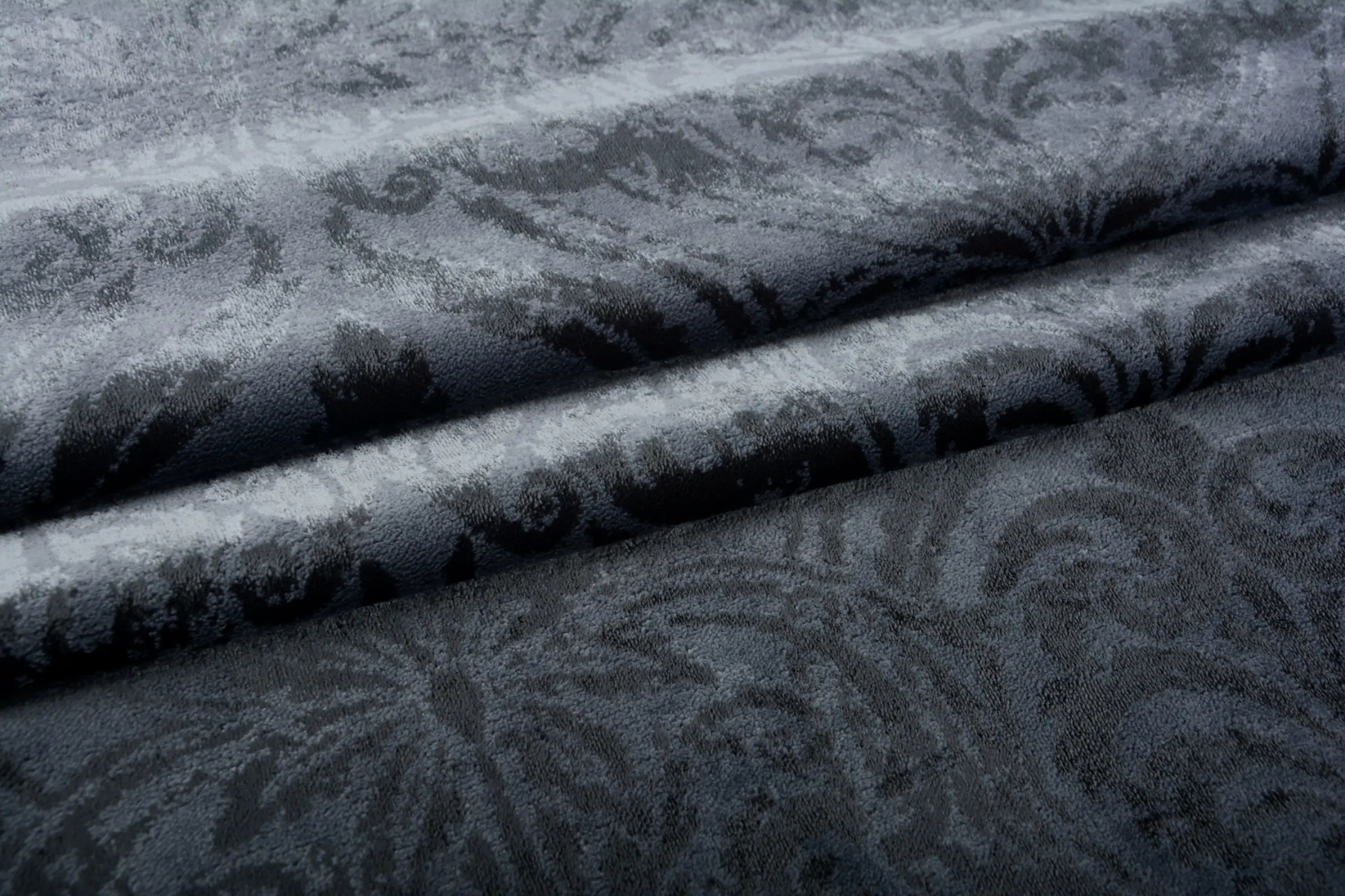 Snow 001 | Luwr