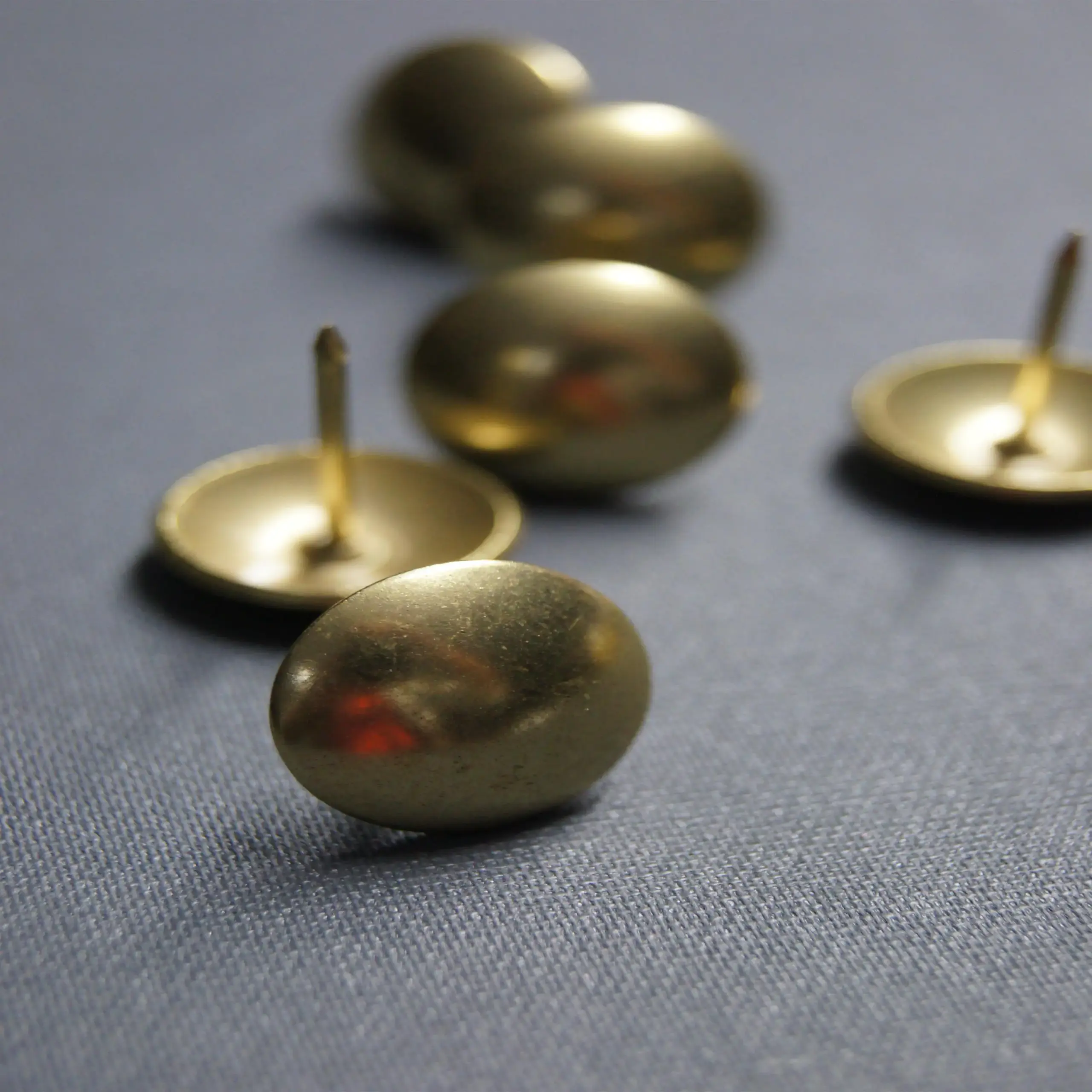Nail N4 Gold 03 | Nails & Buttons