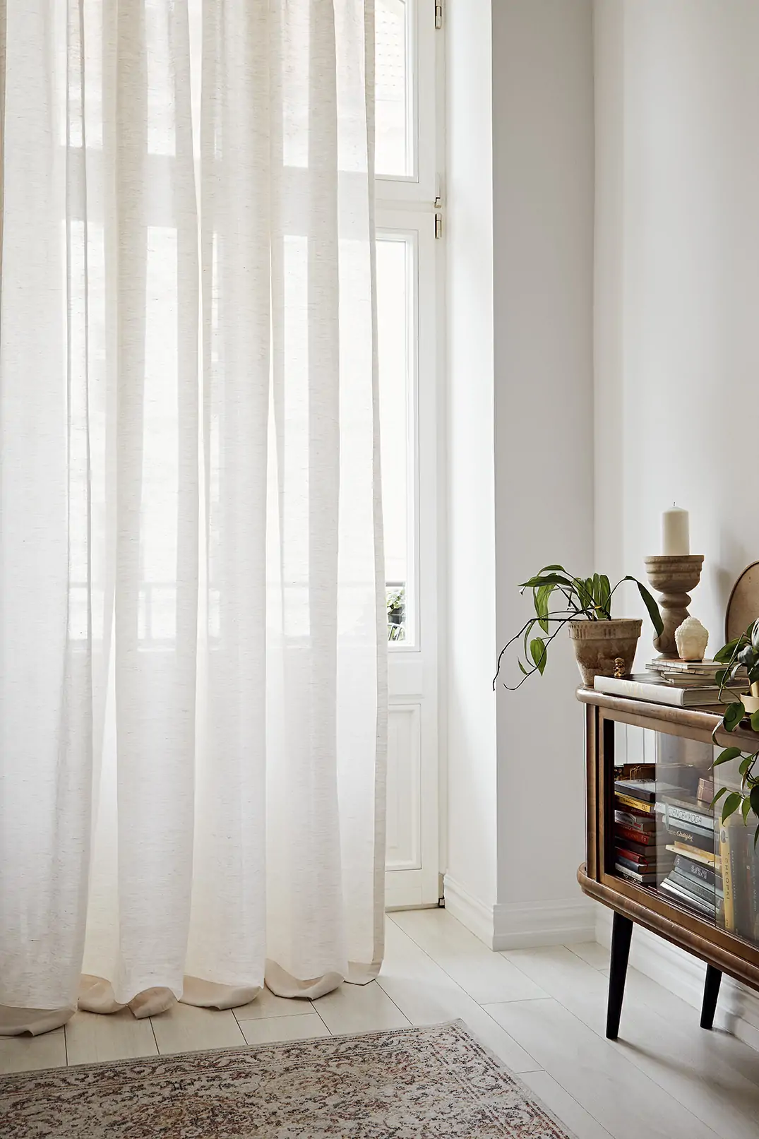 White 01 | Sabbia