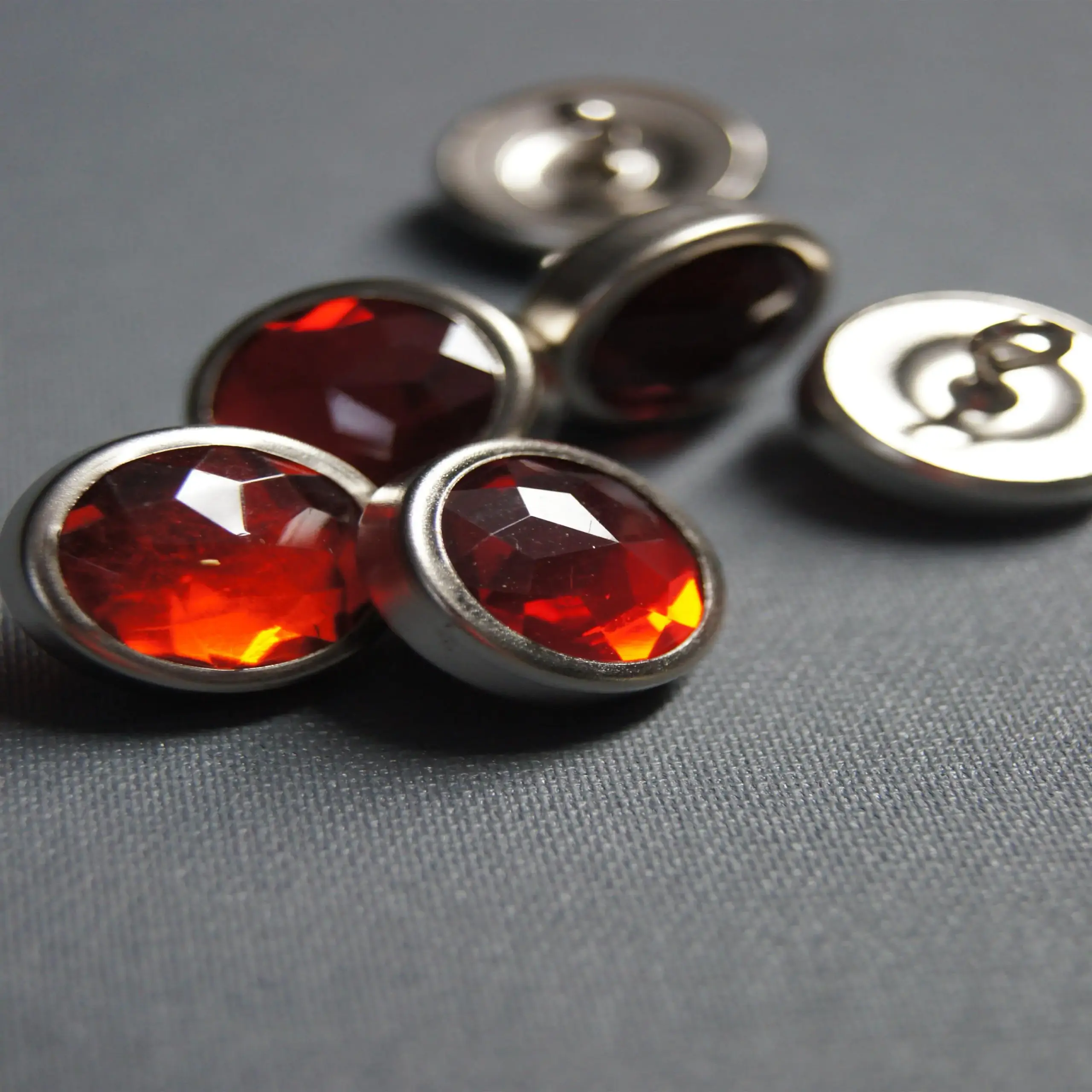 Button TTKD 03 Red | Nails & Buttons
